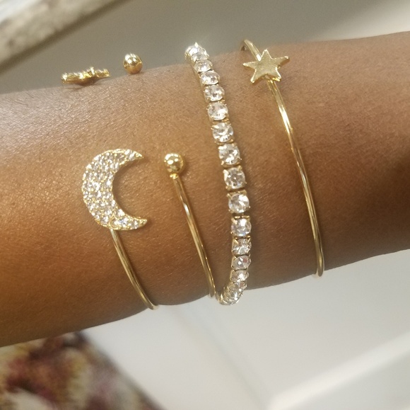 Bangles and Braclets - Picture 3 of 3